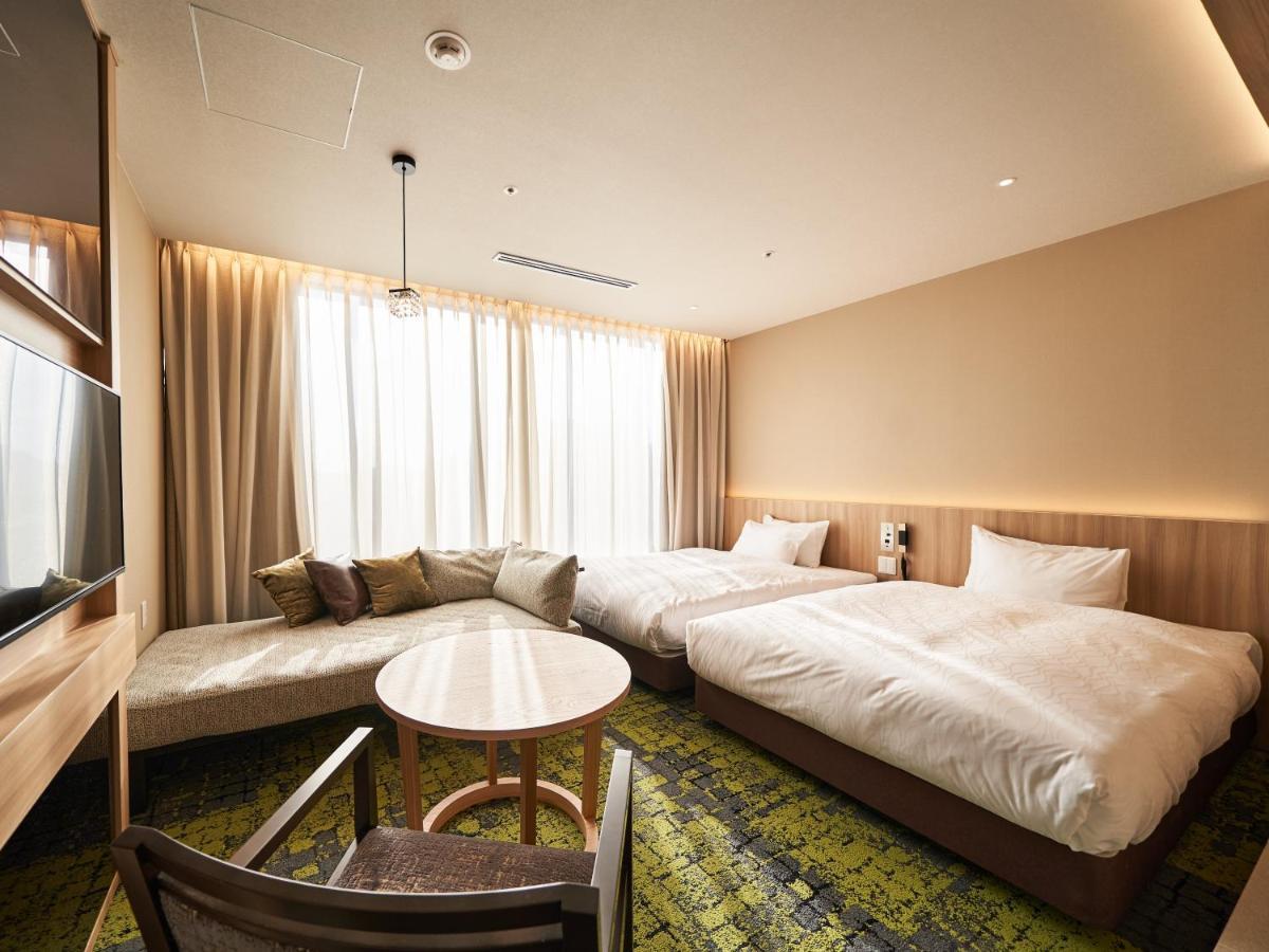 Webase Takamatsu Hotell Eksteriør bilde