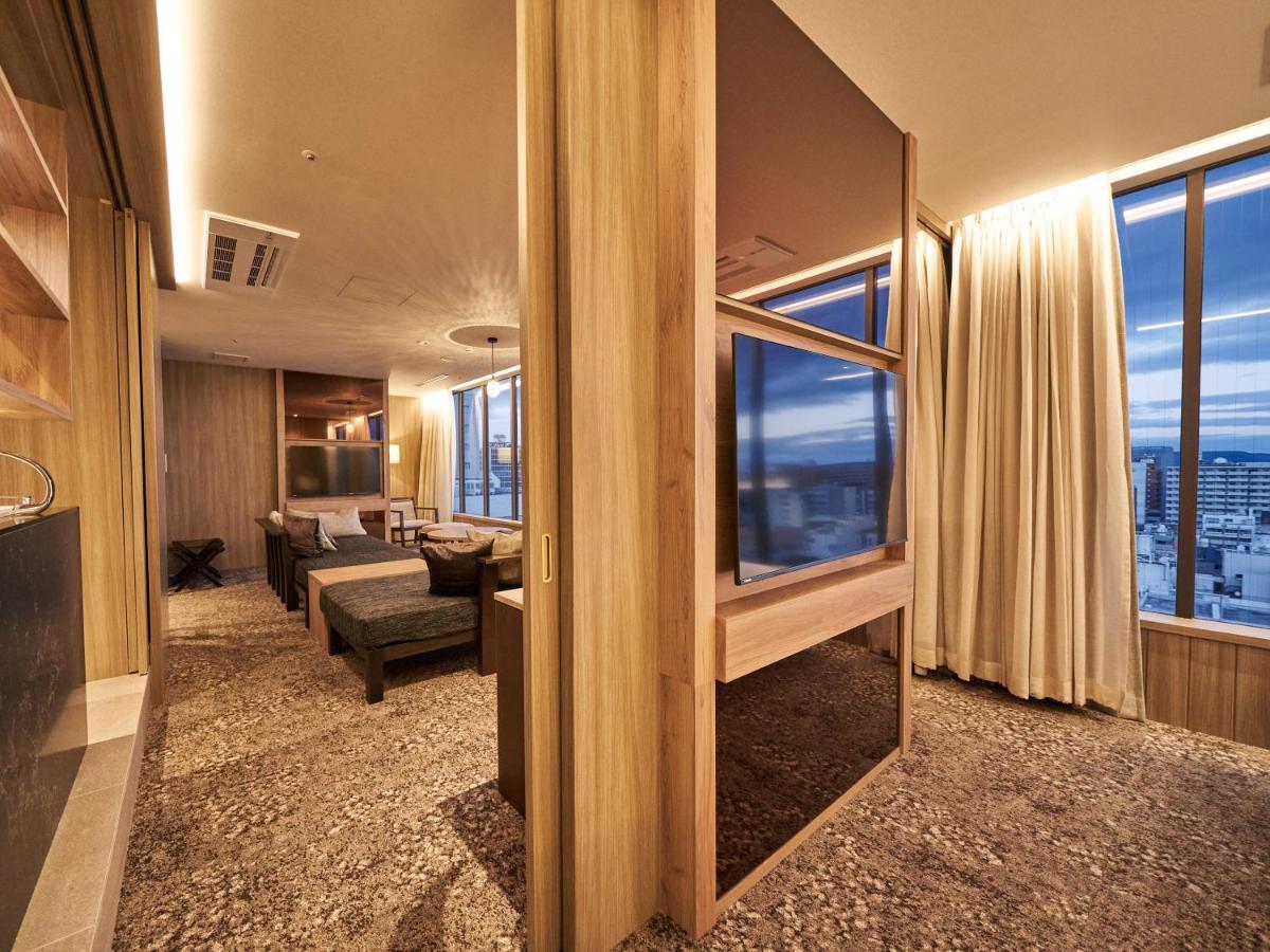 Webase Takamatsu Hotell Eksteriør bilde